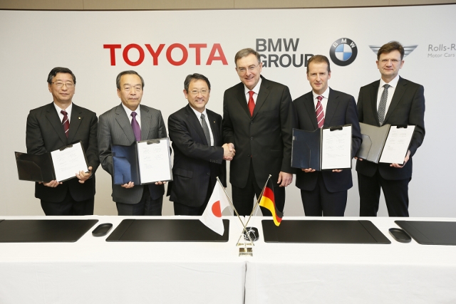 BMW Group and Toyota Motor Corporation Deepen Collaboration by Signing Binding Agreements 1 (640x427)