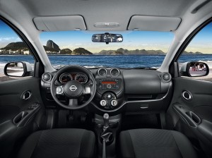 Nissan lança linha 2014 da sedan compacto Versa