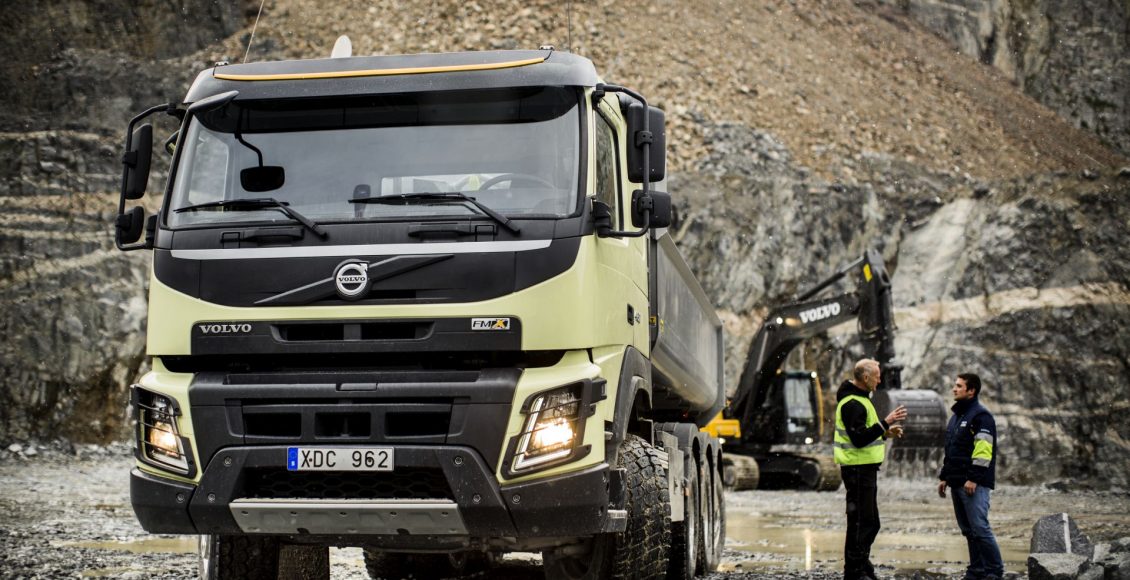 Volvo FMX tem capacidade para 52 toneladas